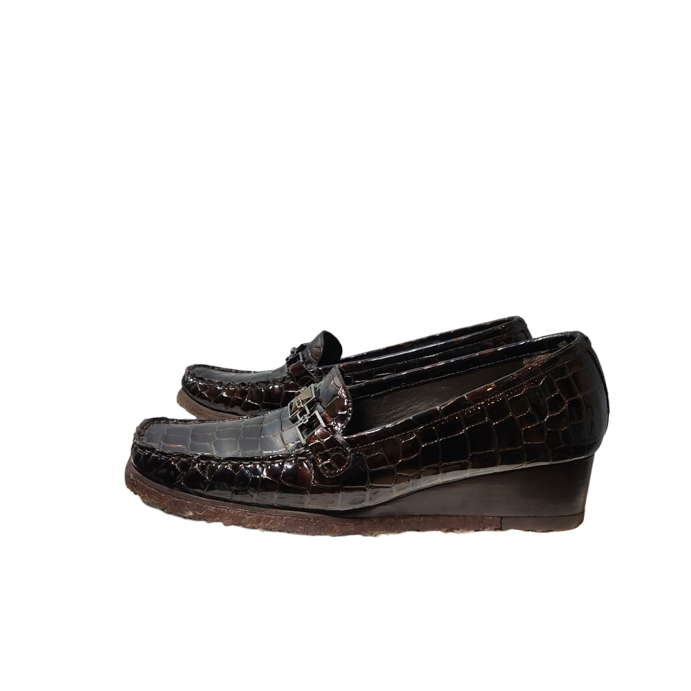 STUART WEITZMAN designer loafer ๐ shoes patented leather croc brown size 8.5 - Picture 11 of 16